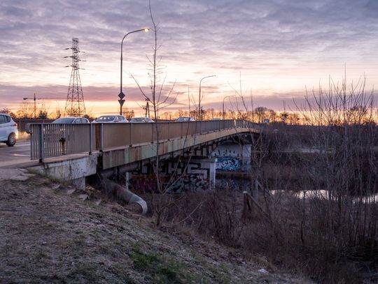 Most na ul. Cieślewskich pod znakiem zapytania? Mieszkańcy obawiają się paraliżu!
