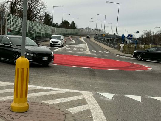Rondo na ruchliwym skrzyżowaniu – poprawa bezpieczeństwa na Bohaterów