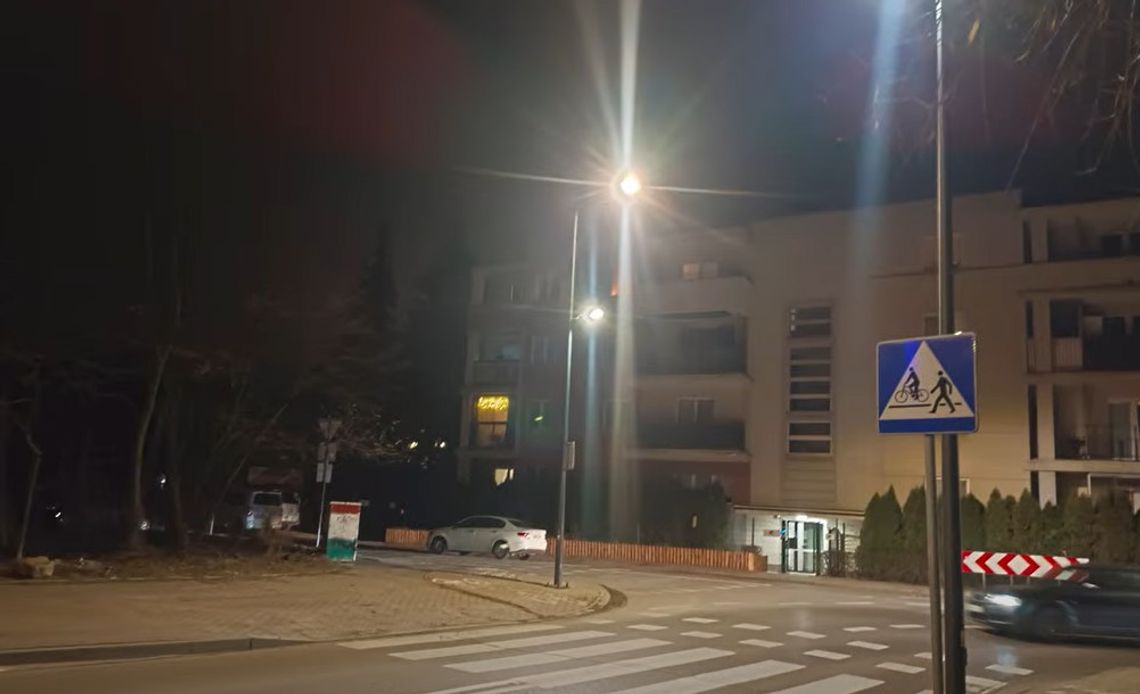 Jaśniej i bezpieczniej. Nowe latarnie przy przejściach dla pieszych