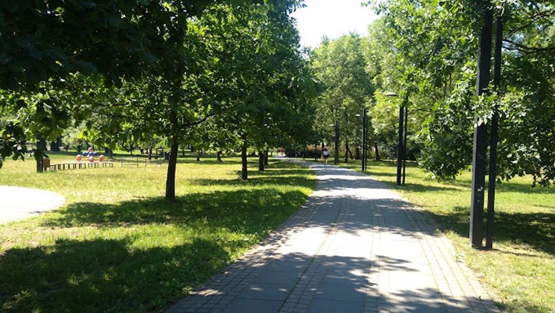 Park Henrykowski – zielona perełka Białołęki, którą warto odkryć Park Henrykowski – zielona perełka Białołęki, którą warto odkryć